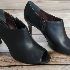 Calvin Klein Kiana Open-Toe Heeled Black Leather Bootie